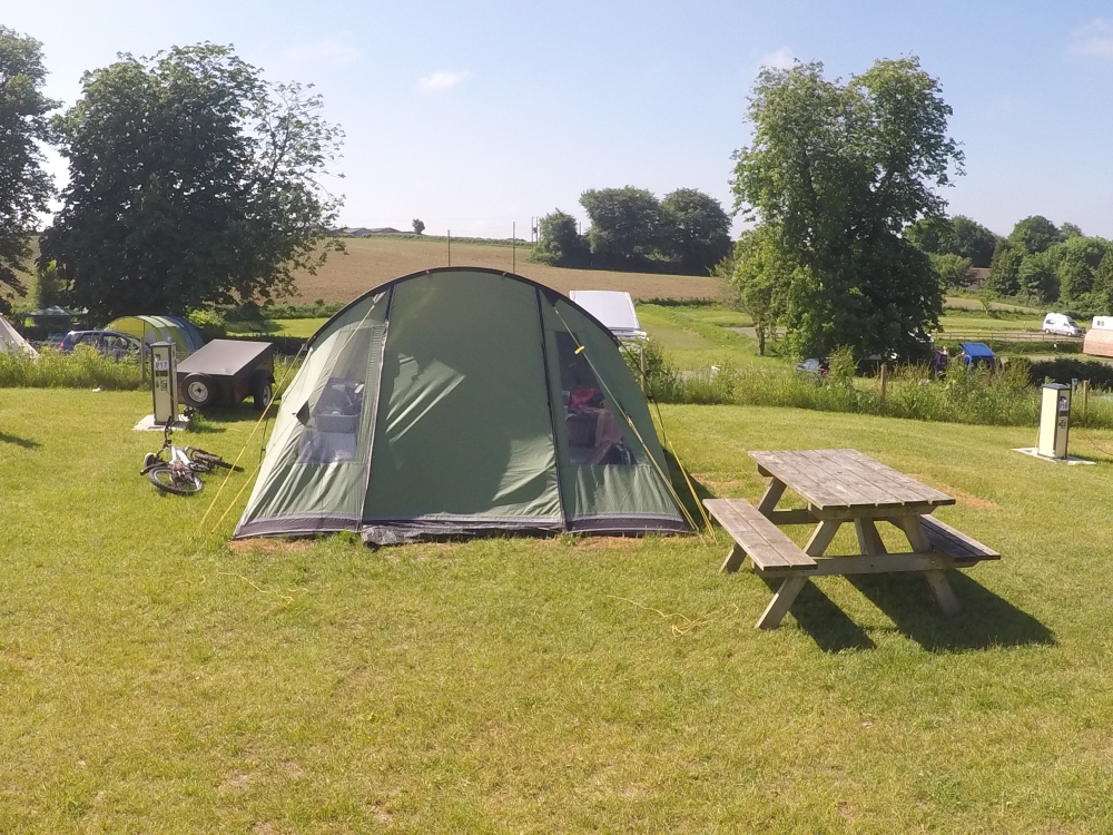9 Top Tips for Camping